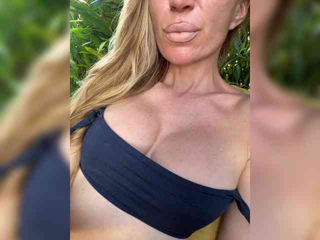-AfricaYa- webcam