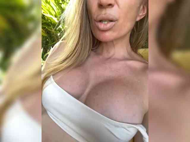 -AfricaYa- webcam