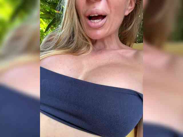 -AfricaYa- webcam