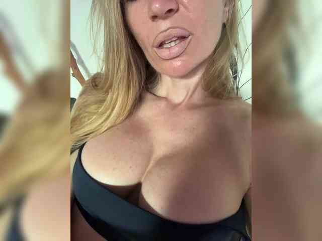 -AfricaYa- webcam