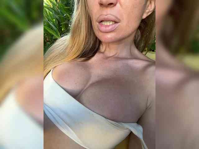 -AfricaYa- webcam