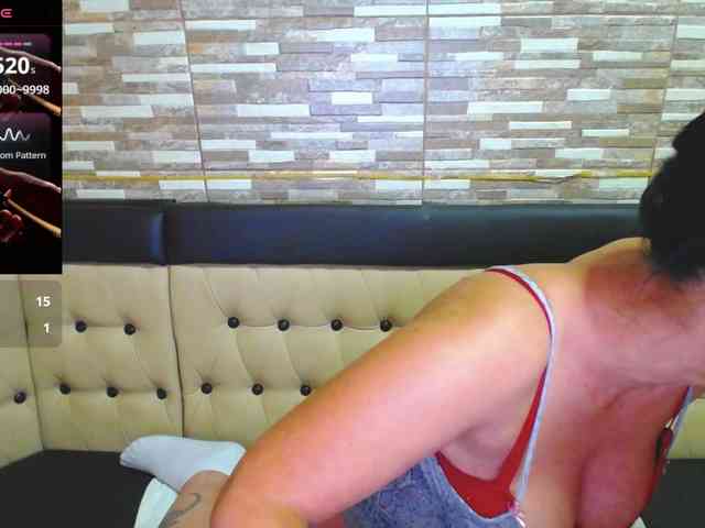 Yanisa28 webcam