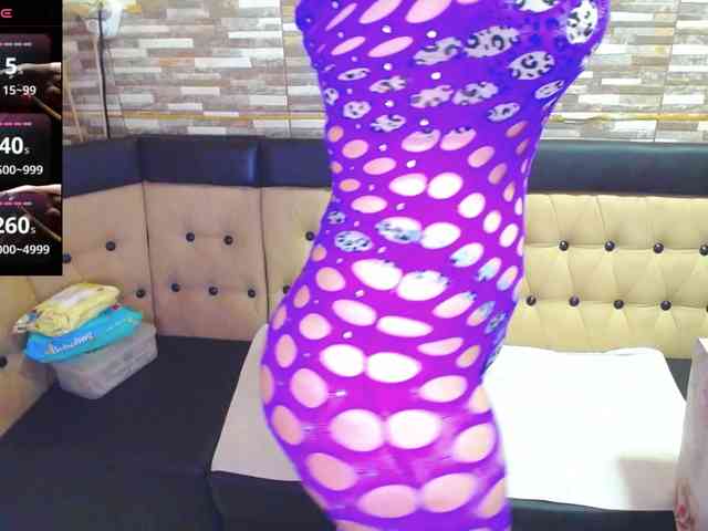 Yanisa28 webcam