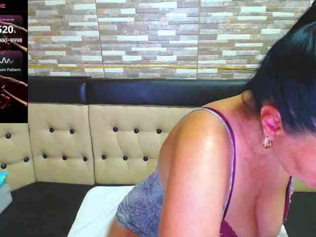 Yanisa28 webcam