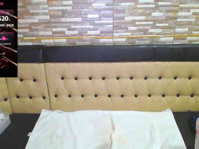 Yanisa28 webcam