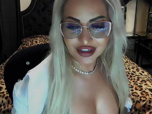 Preview of lovelyblondyx