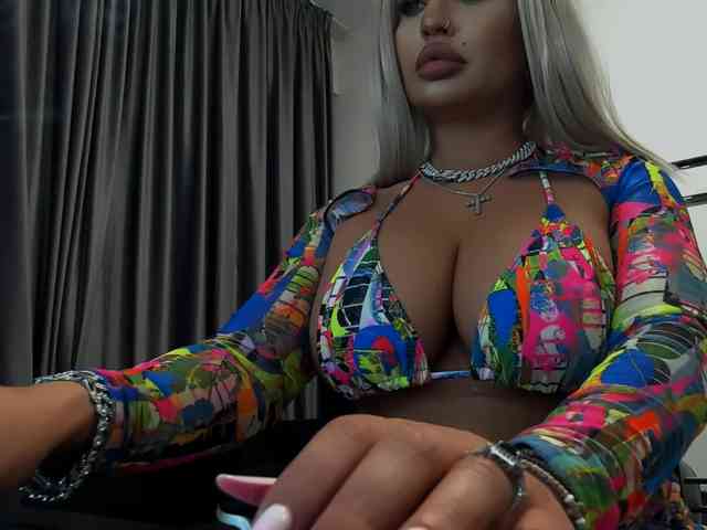 lovelyblondyx lovelyblondyx