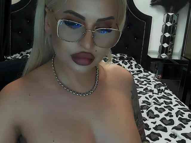 lovelyblondyx lovelyblondyx