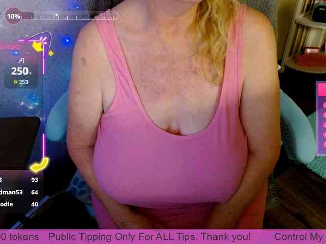 Kallie-Kiss webcam