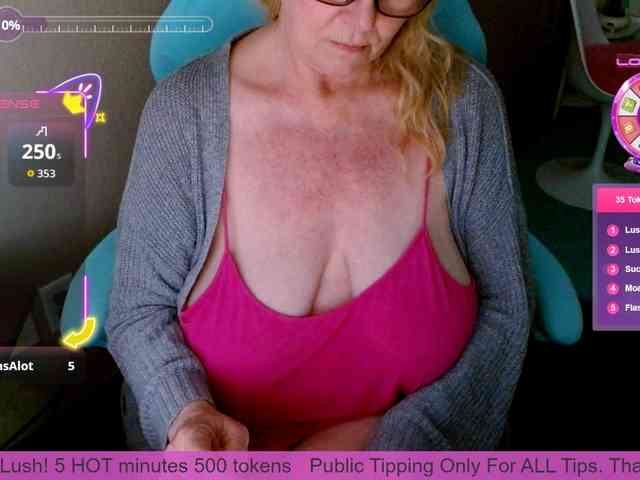 Kallie-Kiss webcam