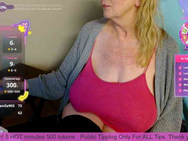 Kallie-Kiss webcam