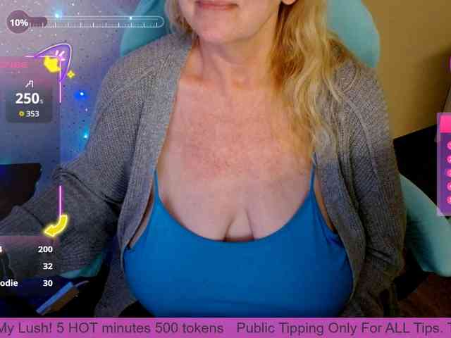 Kallie-Kiss webcam
