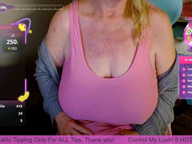 Kallie-Kiss webcam