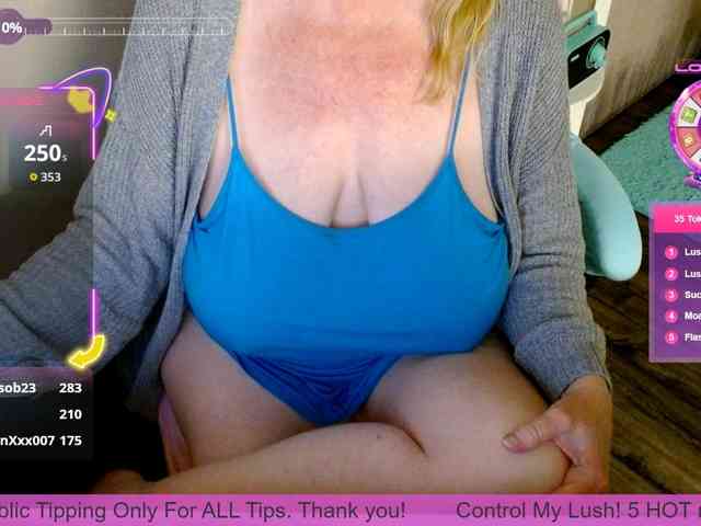 Kallie-Kiss webcam