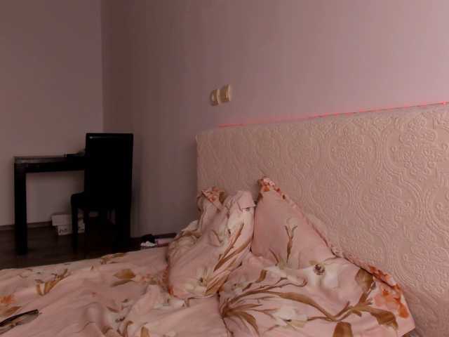 AnnesCora, en directo ahora en BongaCams