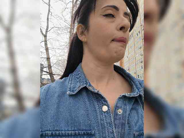 Chris_Diamond webcam