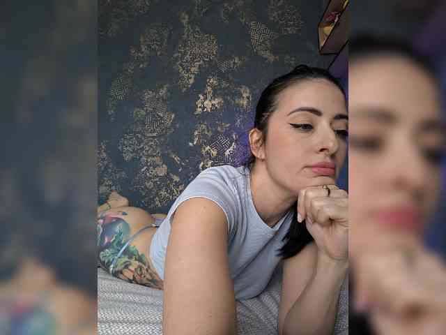 Chris_Diamond webcam