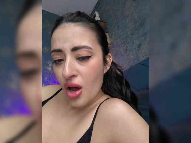 CrazyPussy07 Live Webcam on BongaCams