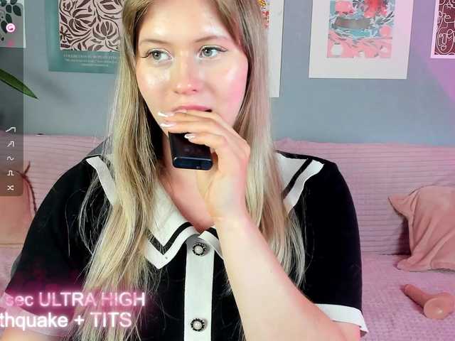 _LIZAAA_ webcam