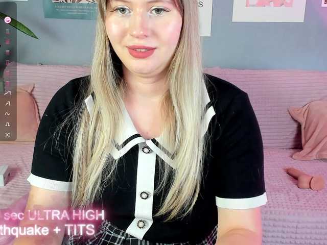 _LIZAAA_ webcam