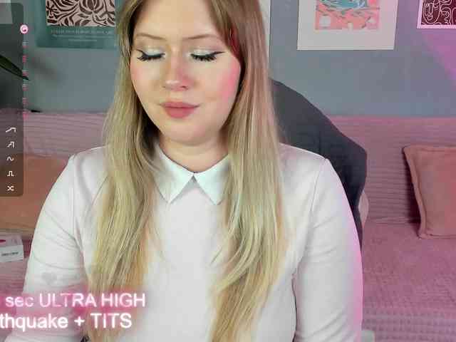 _LIZAAA_ webcam