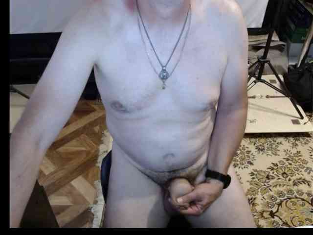 99PiRaT9 Live Webcam on BongaCams