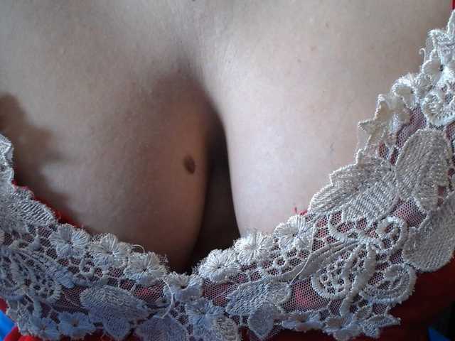 ANAELIZ live cam on BongaCams