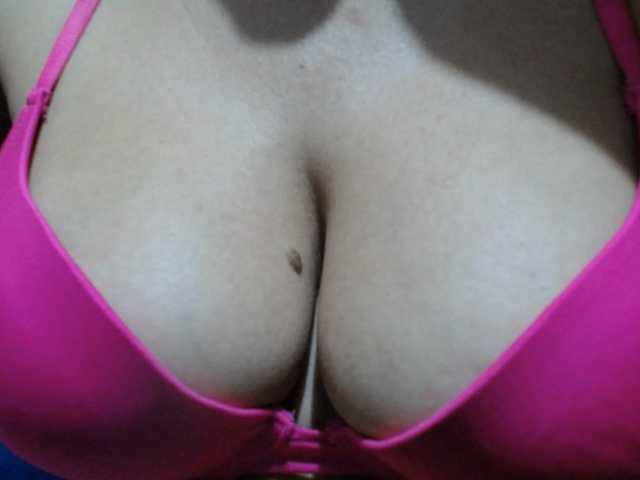 ANAELIZ live cam on BongaCams
