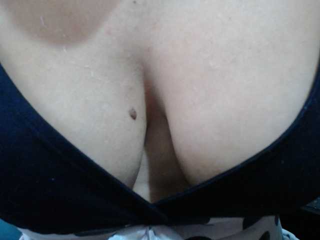 ANAELIZ live cam on BongaCams