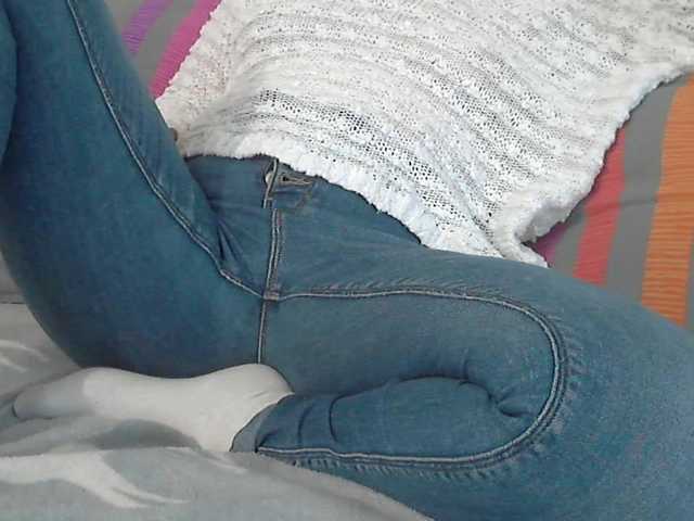 linaisabella live cam on BongaCams
