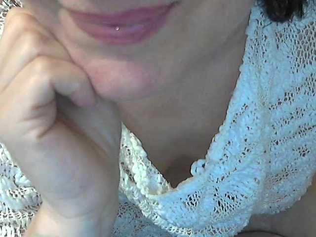 linaisabella's BongaCams show and profile