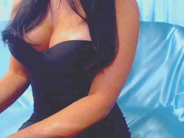 Ms_Mia webcam