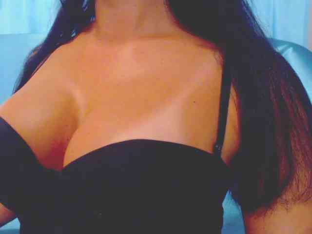 Ms_Mia webcam