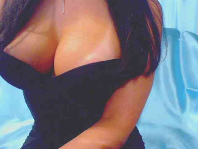 Ms_Mia webcam