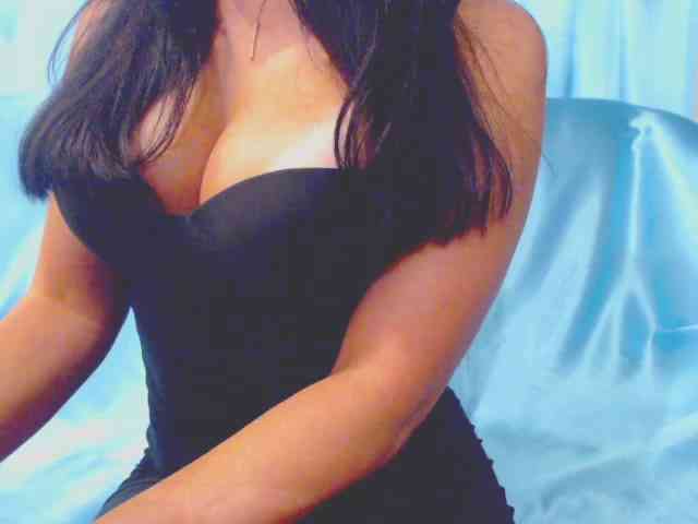 Ms_Mia webcam