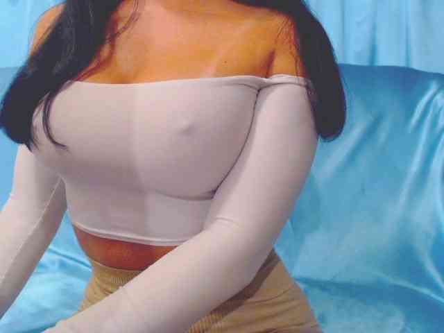 Ms_Mia webcam