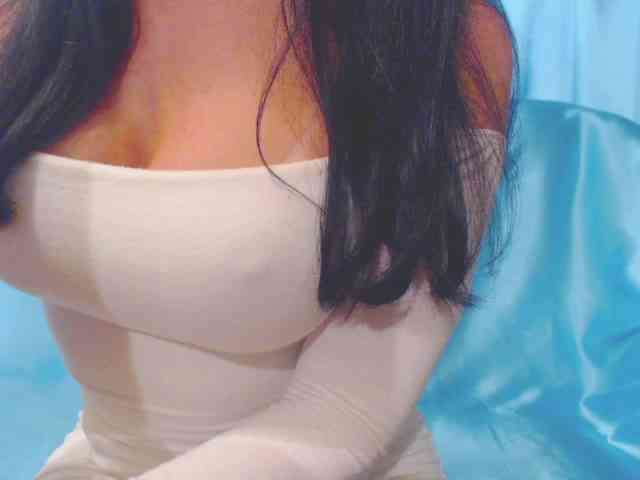 Ms_Mia webcam