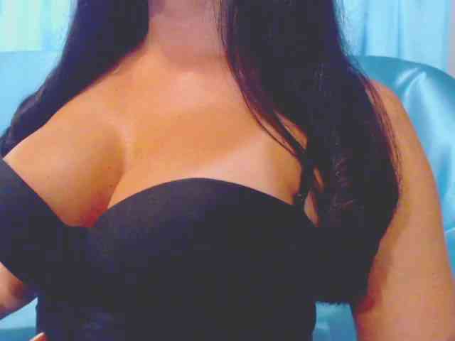Ms_Mia webcam