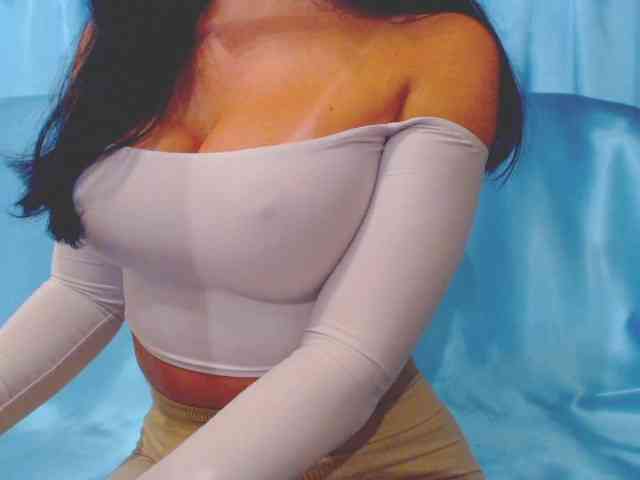 Ms_Mia webcam