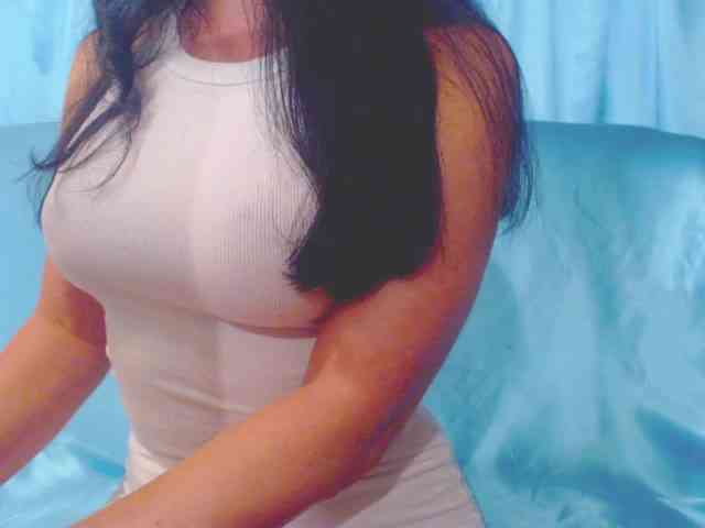 Ms_Mia webcam