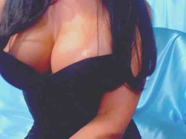 Ms_Mia webcam