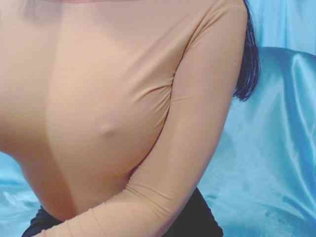 Ms_Mia webcam