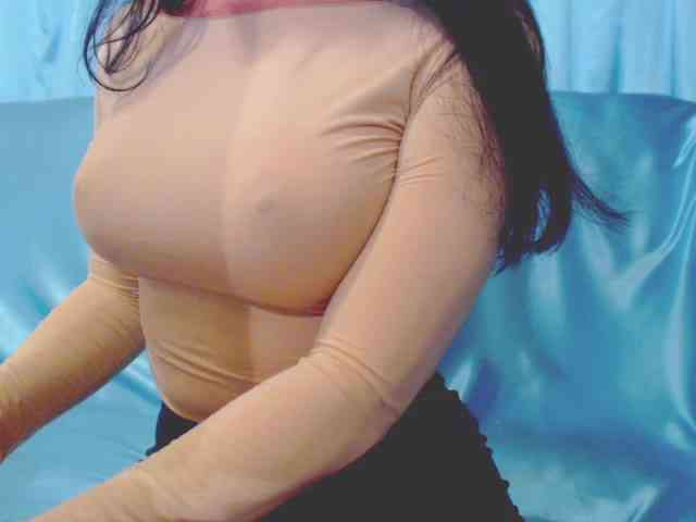 Ms_Mia webcam