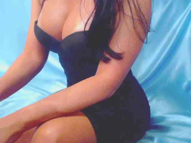 Ms_Mia webcam