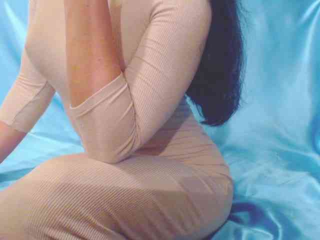 Ms_Mia webcam