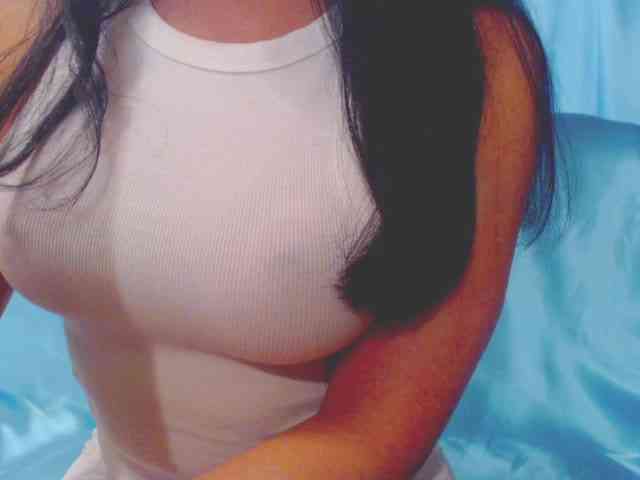 Ms_Mia webcam