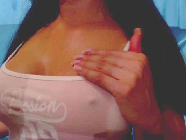 Ms_Mia webcam