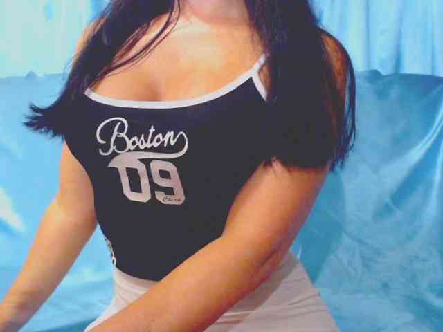 Ms_Mia webcam