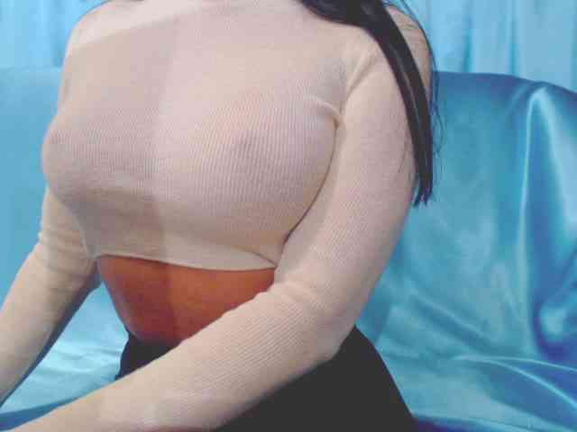 Ms_Mia webcam