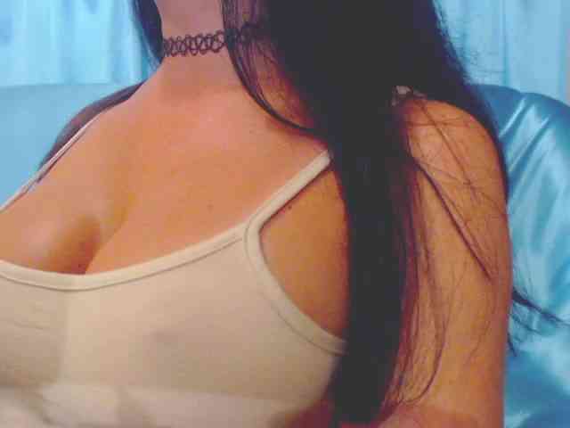 Ms_Mia webcam